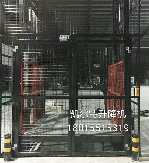 导轨式液压升降平台